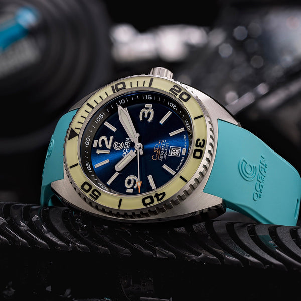 Core Diver V4 - Arctic Blue - LE – Ocean Crawler Watch Co.