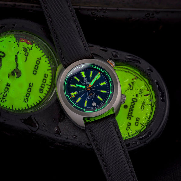 Ocean Crawler Great Lakes Diver V3 - Blue – Ocean Crawler Watch Co.