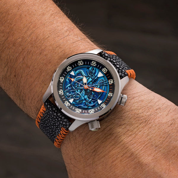 ブレンギグロメニアン サーペント Ocean Crawler Kraken vs. Neptune 2022 – Ocean Crawler Watch Co.