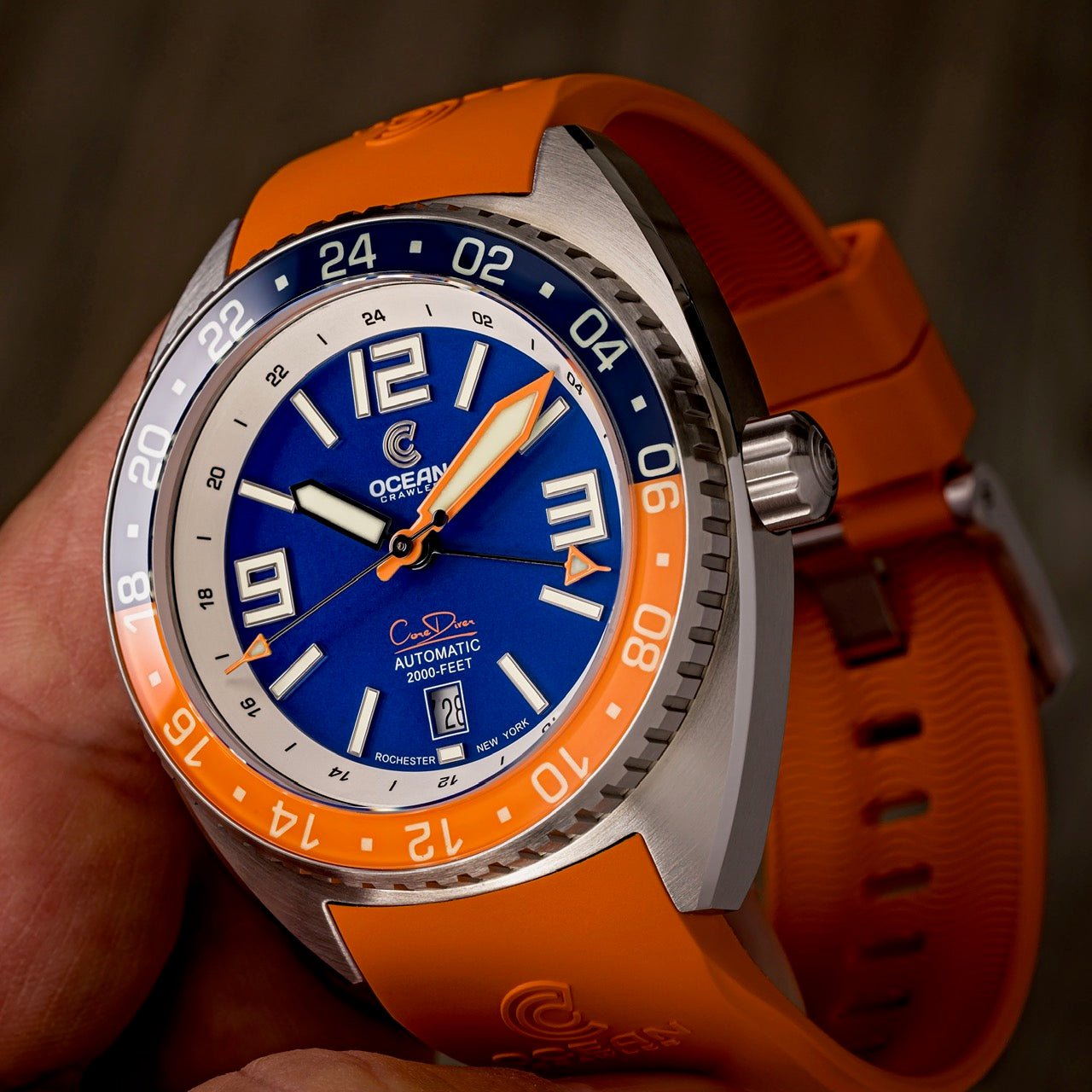 Core Diver GMT – Swiss Automatic - Blue/Orange