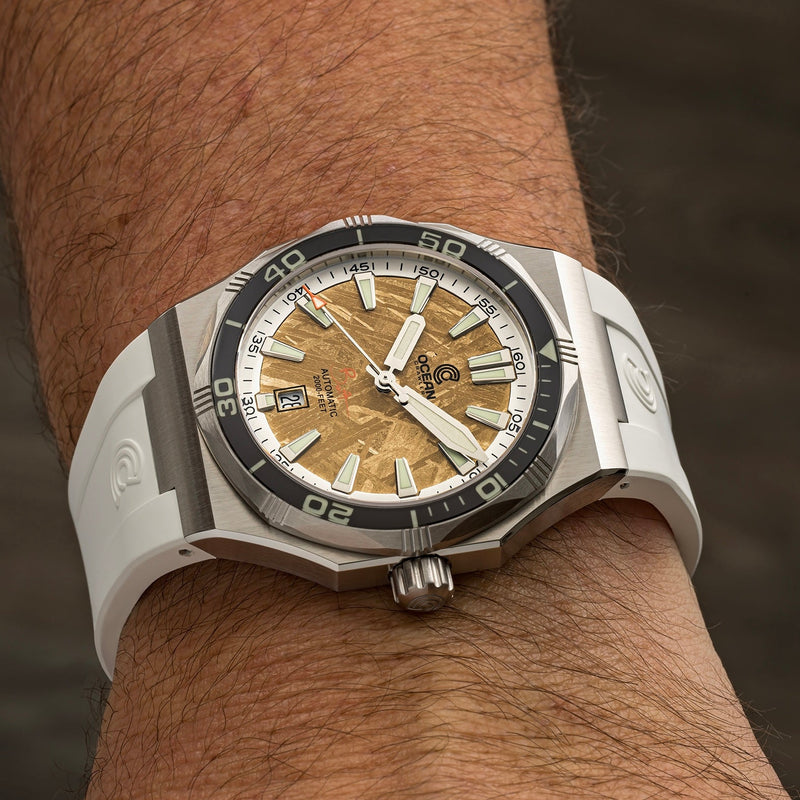 Integrated Rubber Strap