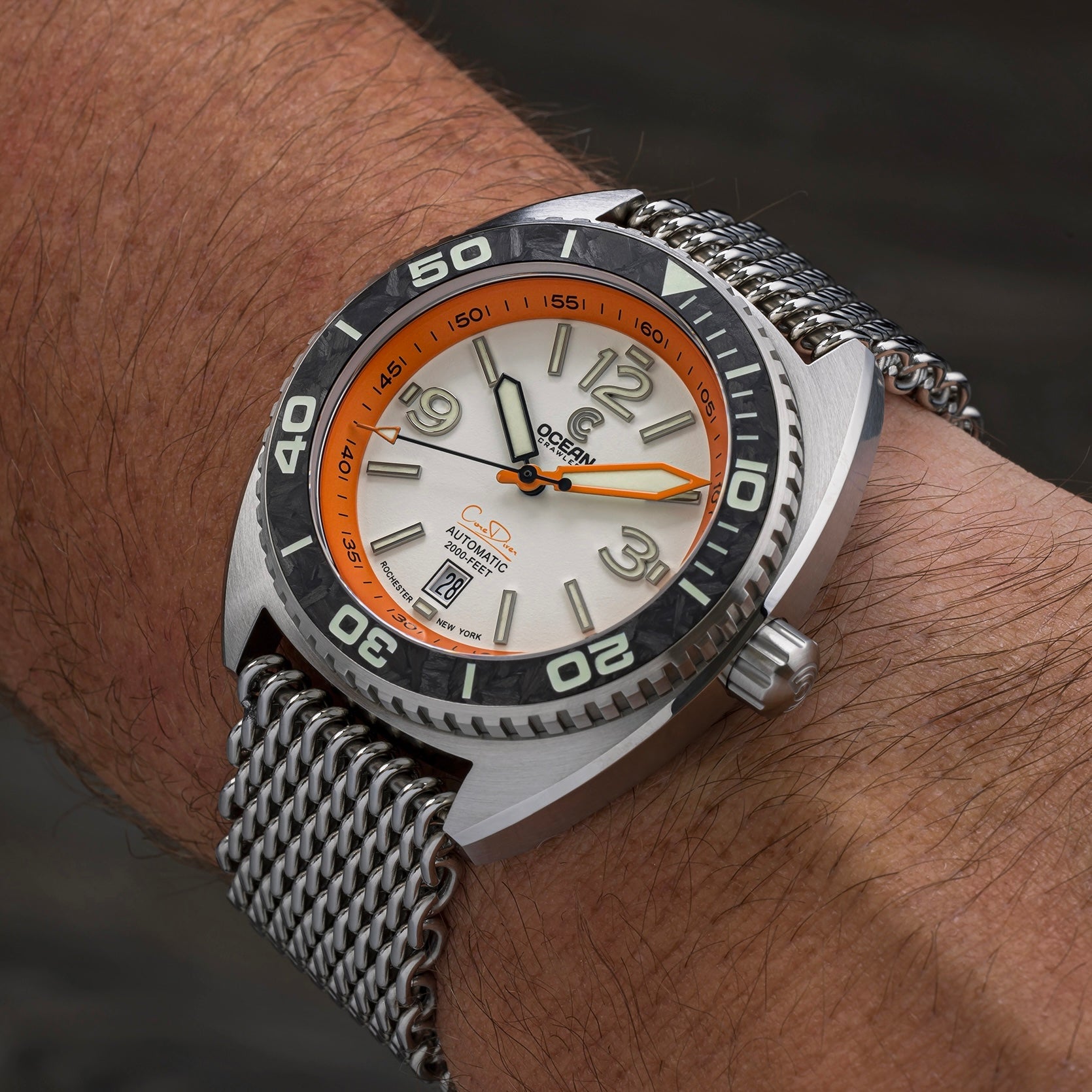 Core Diver - Eclipse Carbon - 2 Straps Included!