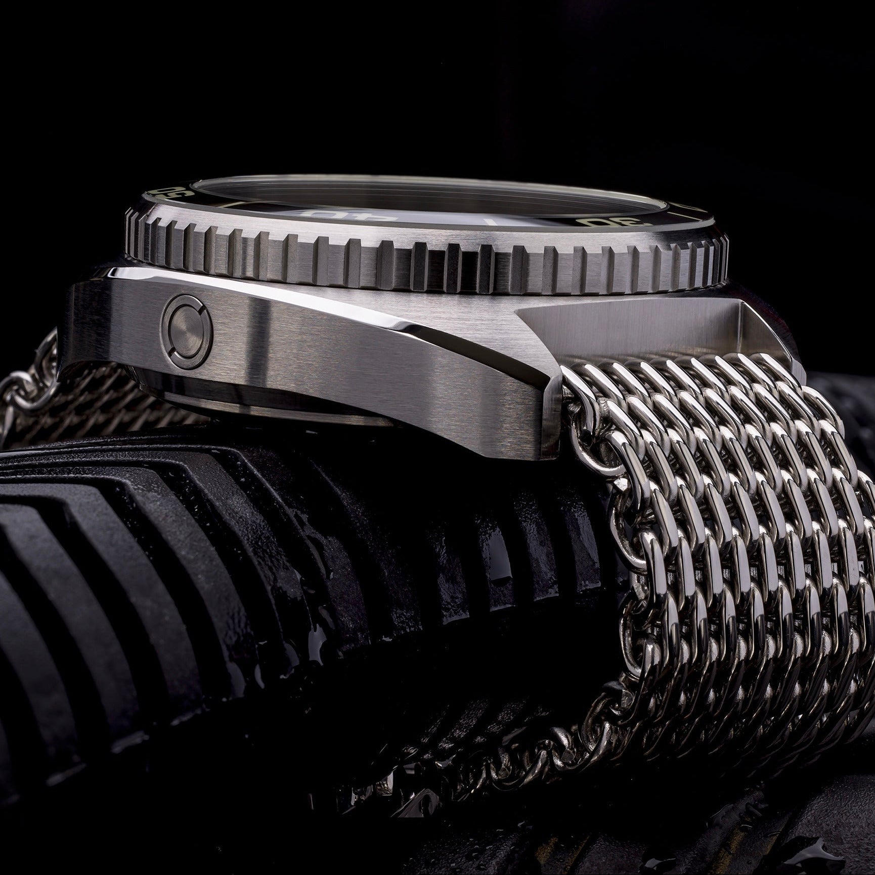 Core Diver - Black Mother of Pearl - Carbon Fiber Bezel – Ocean