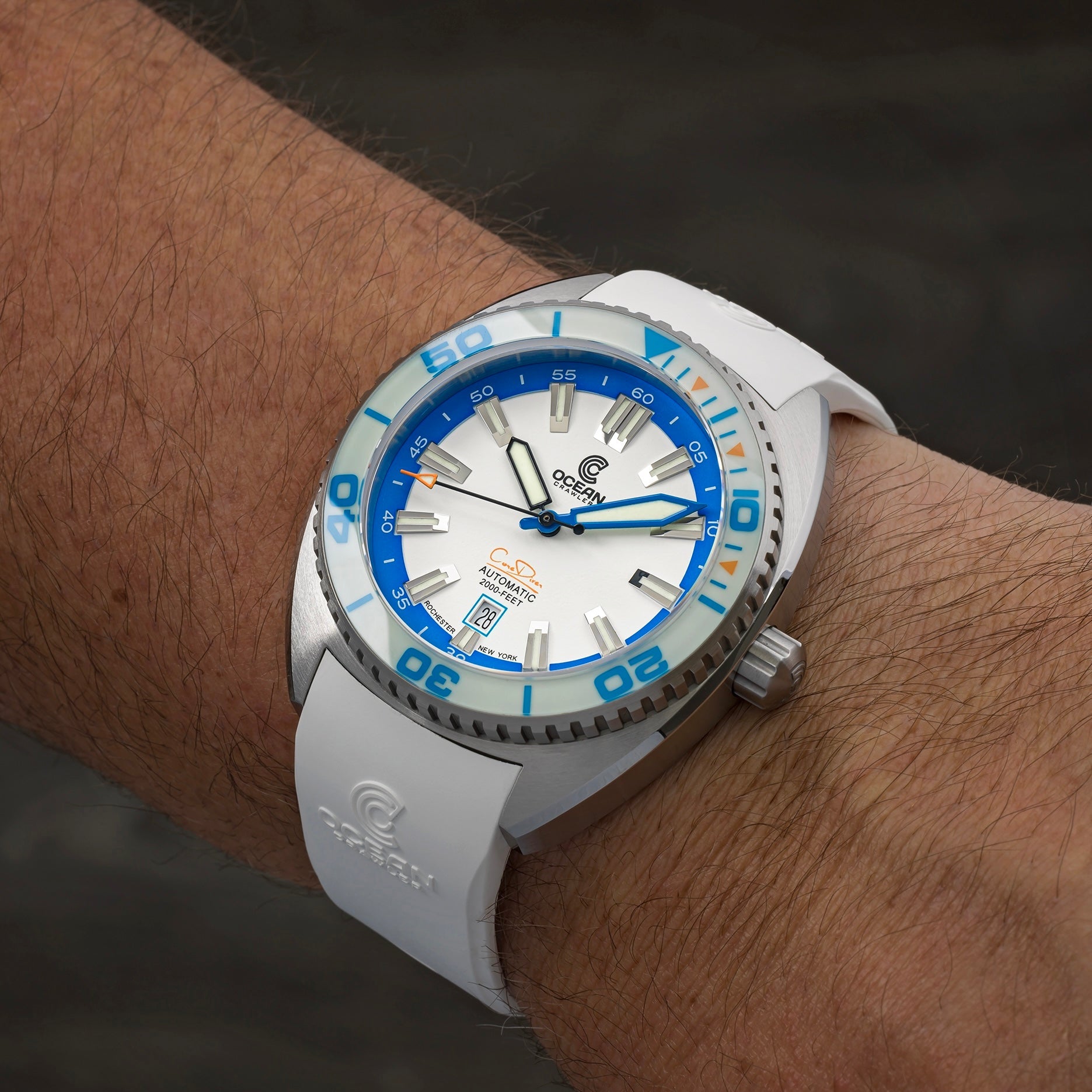 Core Diver - Spring Time - Full Lume Blue - 2 Straps Included