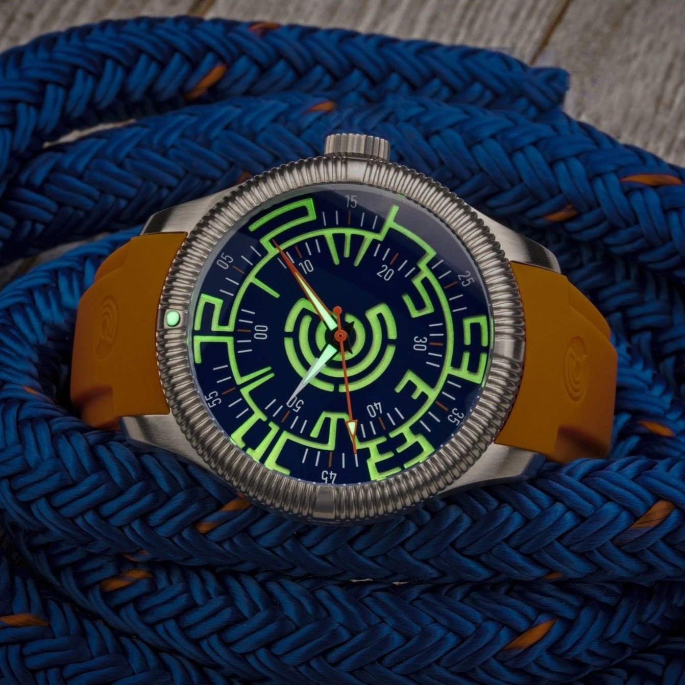 Lume Rush Diver v2 - Blue - Sample - Ocean Crawler Watch Co.