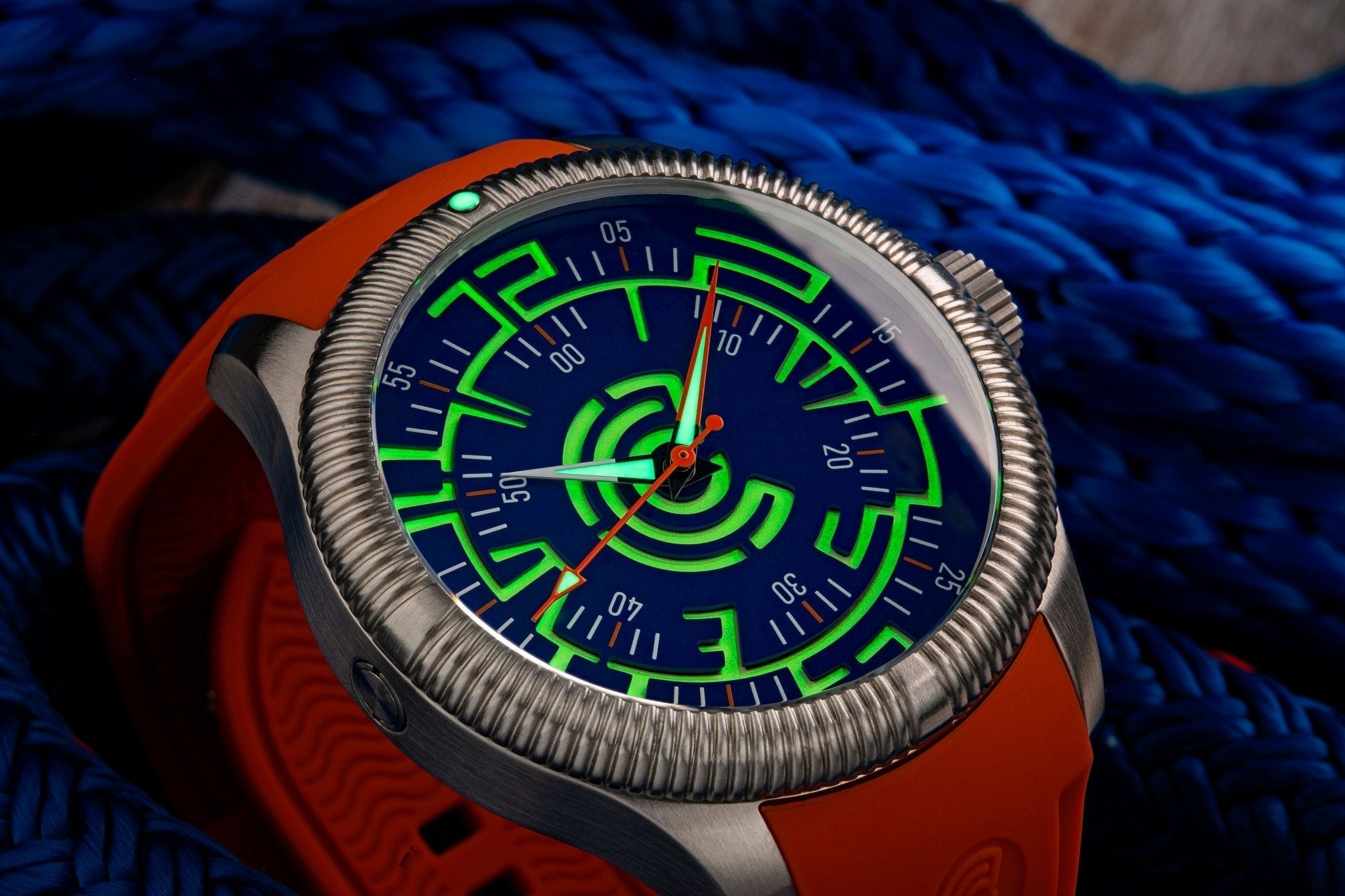Lume Rush Diver v2 - Blue - Sample - Ocean Crawler Watch Co.