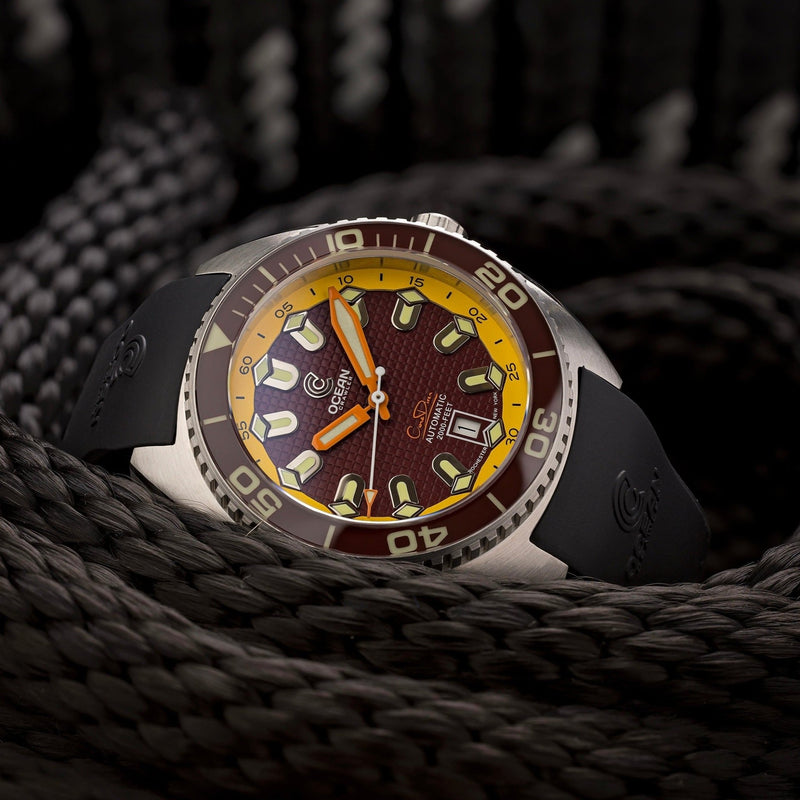 Ocean Crawler Core Diver - Tapisserie dial - Brown - Ocean Crawler Watch Co.