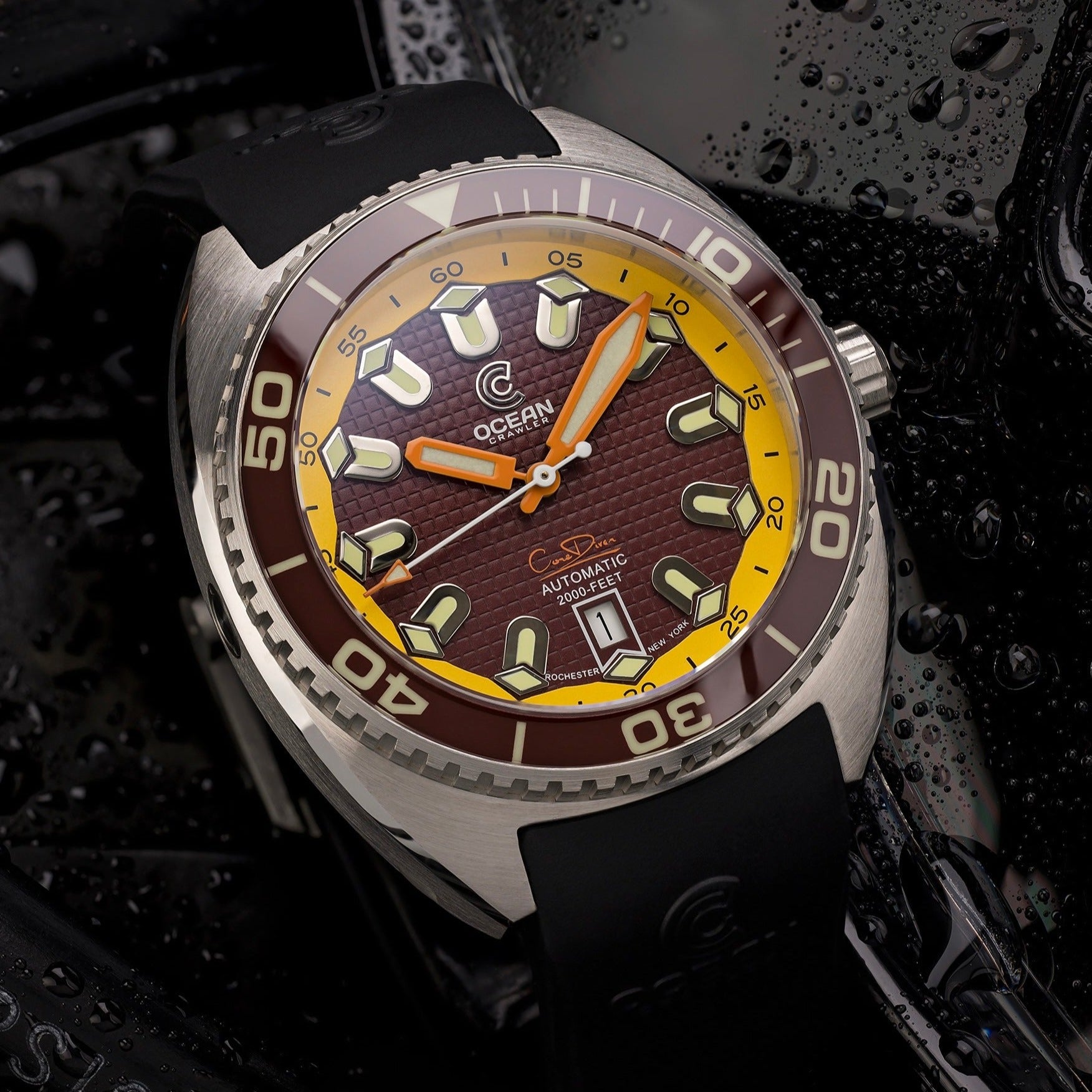 Ocean Crawler Core Diver - Tapisserie dial - Brown - Ocean Crawler Watch Co.