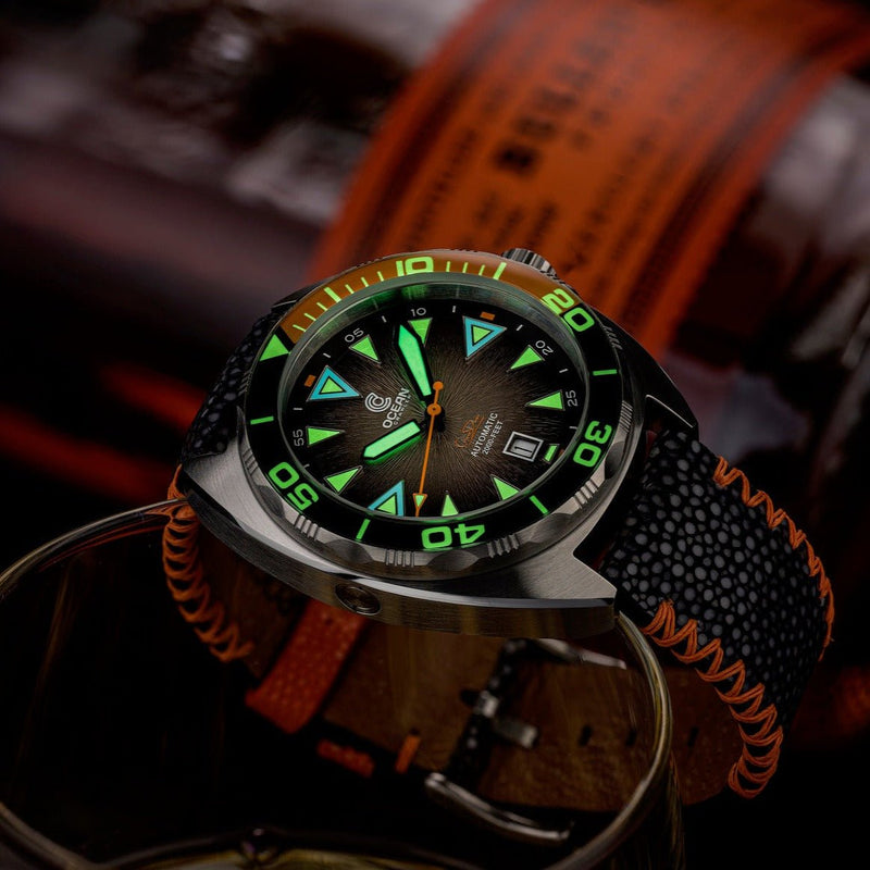 Ocean Crawler Core Diver V3 - Black Textured - Store Sample - Ocean Crawler Watch Co.