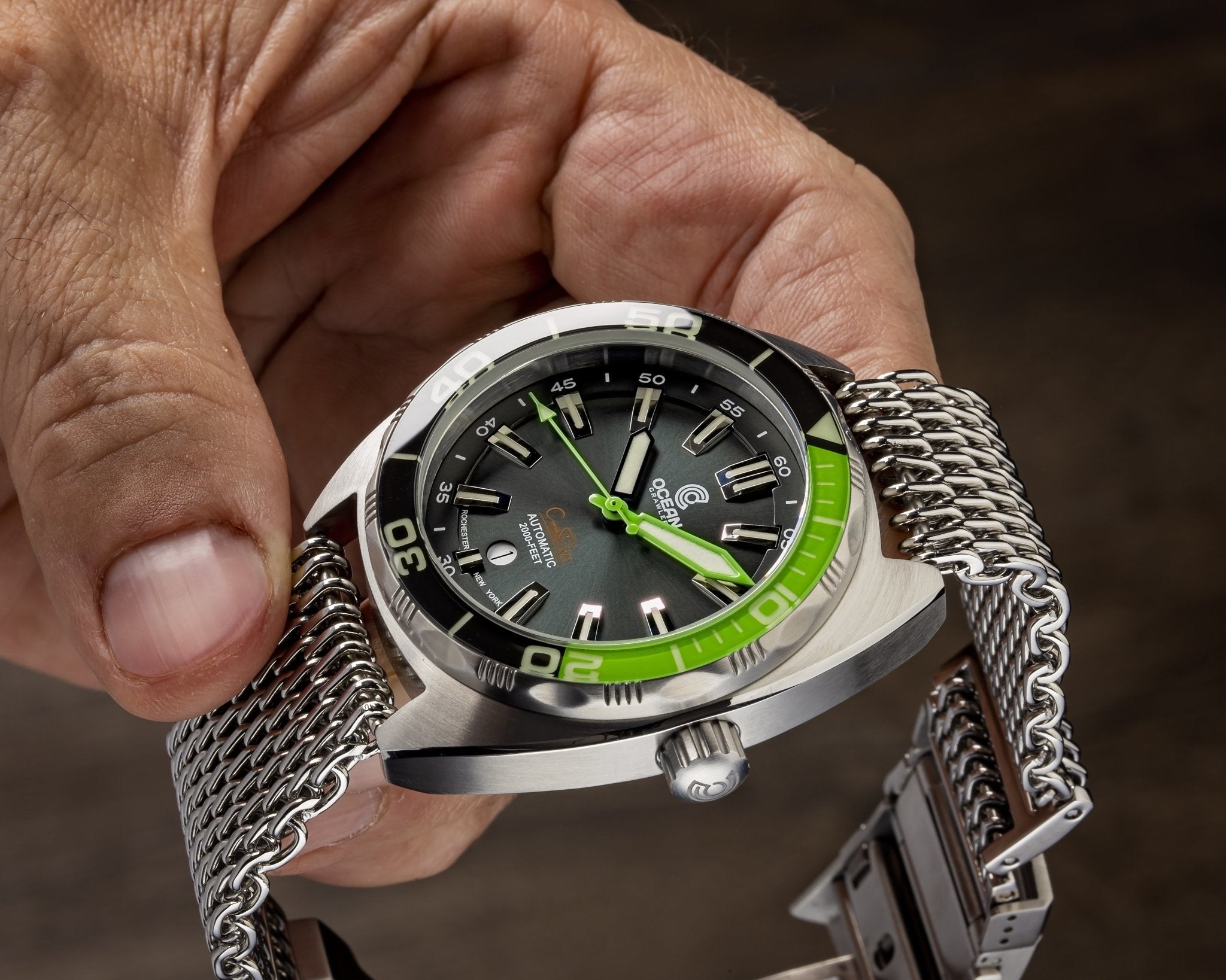 Ocean Crawler Shark Mesh with Ratchet Extension Clasp - 22mm - Ocean Crawler Watch Co.