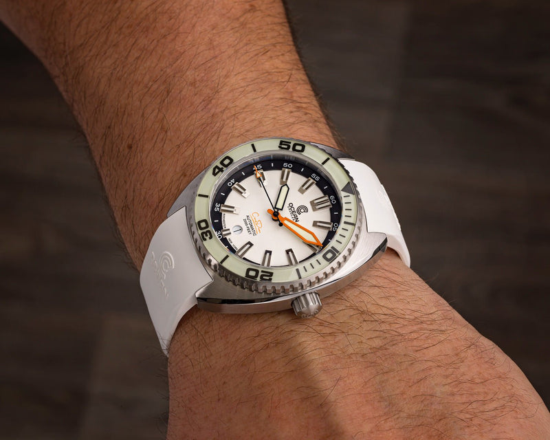 White Fitted Rubber Strap for Core Diver - SS Buckle - 22mm - Ocean Crawler Watch Co.